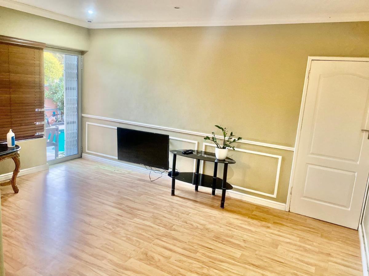 Beautiful Apartment In Century City Cape Town Dış mekan fotoğraf